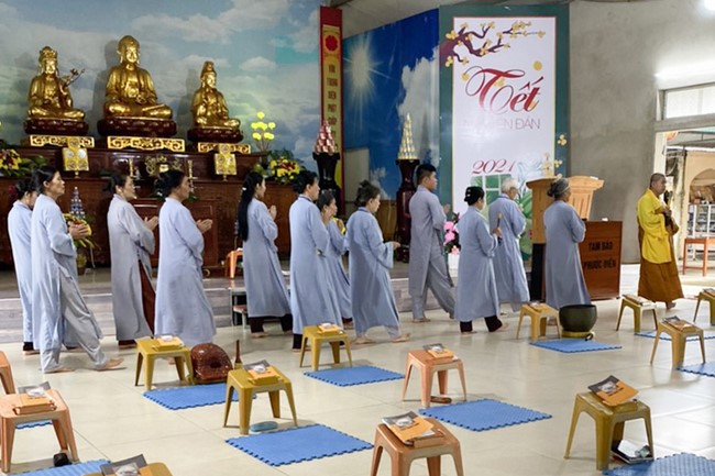 The 12th retreat “Practice as the Buddha's Teachings” at Dong Cao Pagoda